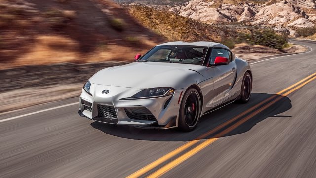 2020-Toyota-Supra-Launch-Edition-front-side-view-from-above-1.jpg